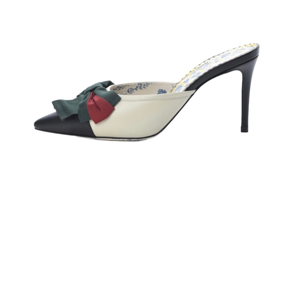 GUCCI Cream and Black Leather Mules with Gucci Wed Bow size 39 (Brand New) - Picture 2 of 16